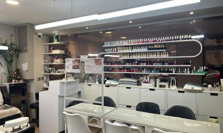 Nails Affinité : Manucure à Paris