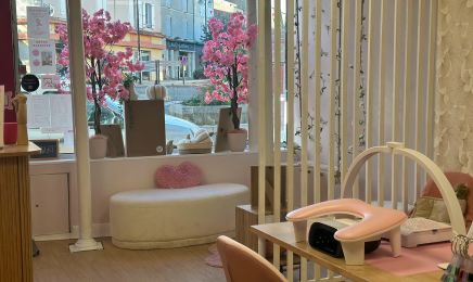 La Vie en Rose (Beauté et Ongles) : Manucure à Ruffec