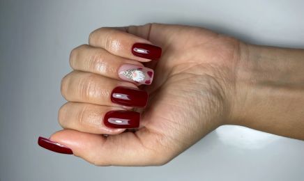 Nails by Natascia chez Benedetti Studio : Manucure à Menton