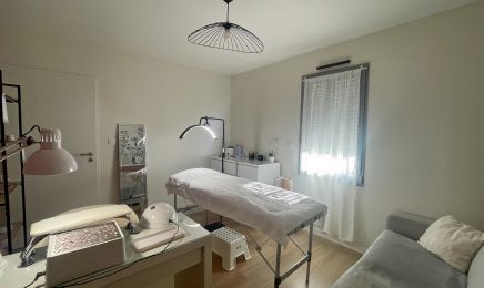 Studio Clara Beauté : Institut de beauté à Esnandes