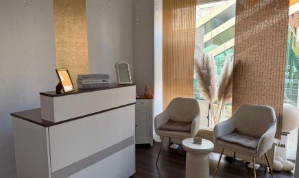 Ladies Beauty & Azuré Beaute: Friseur in Nürnberg