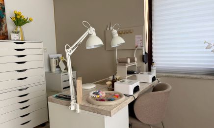 BARBARA NAILS BROWS : Manucure à Fontaine-l'Évêque