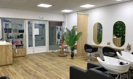 Coiffeur D vallins  : Coiffeur à Fos-sur-Mer