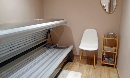 A Corps Parfait  : Manucure à Lécousse