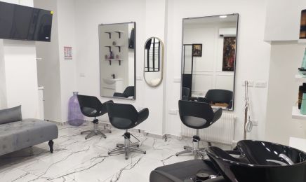 Les bains de Gentilly  : Coiffeur à Gentilly