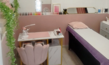 Akila Beauté 8 : Institut de beauté à Sens