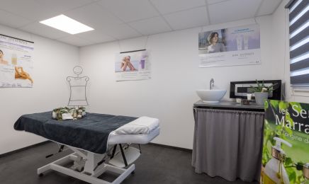 Escale beaute : Manucure à Buxerolles