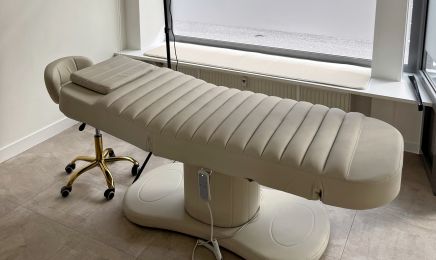 Natascha Konstantinidis Beautystudio & Academy: Kosmetikstudio in Mühlheim am Main