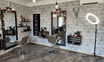 Backstage Coiffure  : Coiffeur à Pont-Saint-Esprit