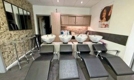 La parenthèse : Coiffeur à Montbéliard