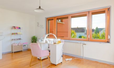 Jenny's Nail Salon : Manucure à Geispolsheim