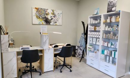 SPA, NATURE & PRESTIGE by Wellness Addict : Manucure à Val de Briey