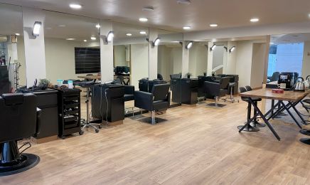 You & Me - coiffeur coloriste et esthétique  : Coiffeur à Angoulême