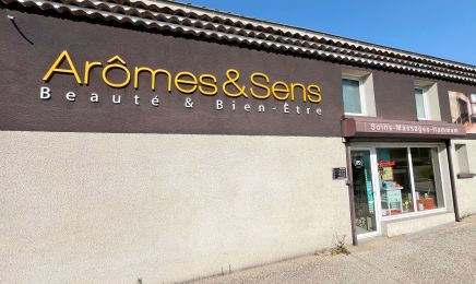 Arômes et sens & Krystale Beauté  : Institut de beauté à Pont-de-l'Isère