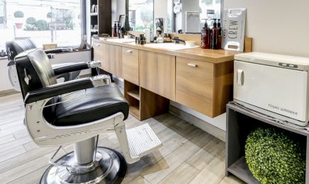 Authentic Men Châteauneuf : Barbier à Tours