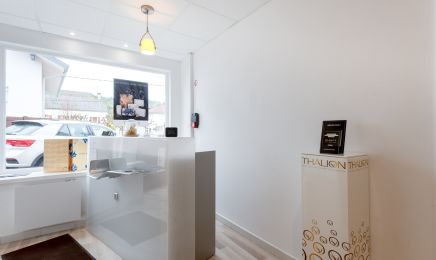 Atelier M' Beauté : Manucure à Saint Amé