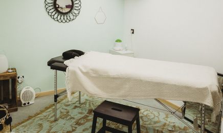 The Room : Coiffeur à Châteaurenard