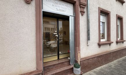 Zeitlose Schönheit : Nagelstudio in Offenbach am Main