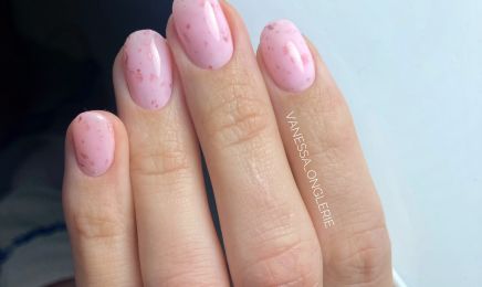 Nuances By Vanessa - Manucure Russe / Colorimétrie : Manucure à Lyon