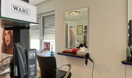 Friseur Ästhetik Morello: Nagelstudio in Singen (Hohentwiel)