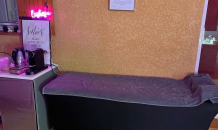 Ma Lenza : Manucure à Le Rove