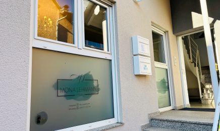 ML - Cosmetics : Kosmetikstudio in Karlsruhe