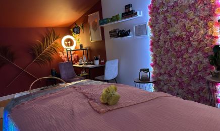 Au salon chez Julia, Coiffeur & Head Spa : Coiffeur à Granville
