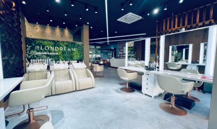 Bircan Akgün Kosmetikstudio & Berches Hair Design Studio: Friseur in Sindelfingen