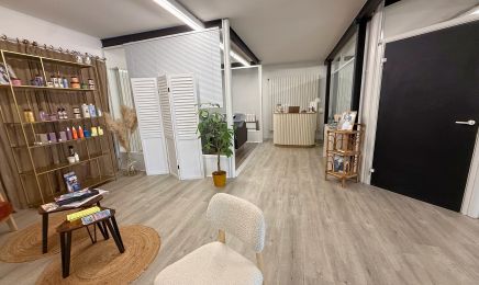 La parenthèse de l’alchimiste  : Coiffeur à Bourbon-Lancy