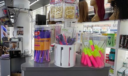 Cosmétique Konate Coiffure : Coiffeur à Strasbourg