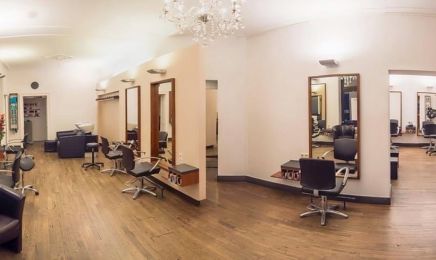 Figaro: Friseur in Köln