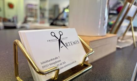 Friseursalon Artemis: Kosmetikstudio in Königsbronn