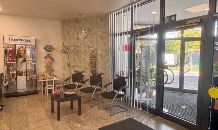 Salon Phönix Friseur & Kosmetik: Friseur in Braunsbedra