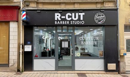 R-CUT Barber Studio : Barbier à Sées