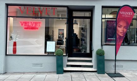 Velvet Hair & Beauty: Kosmetikstudio in Stuttgart
