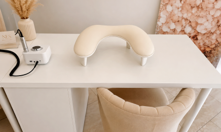 NES Beauty Studio: Kosmetikstudio in Köln