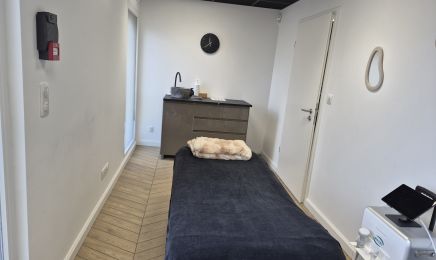 Care By A  : Manucure à Rurange-lès-Thionville