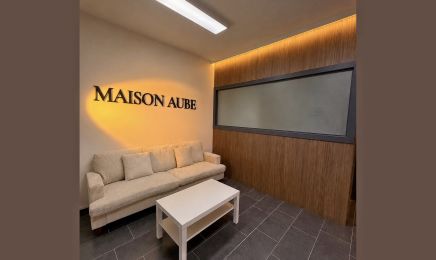 Maison Aube : Manucure à Paris
