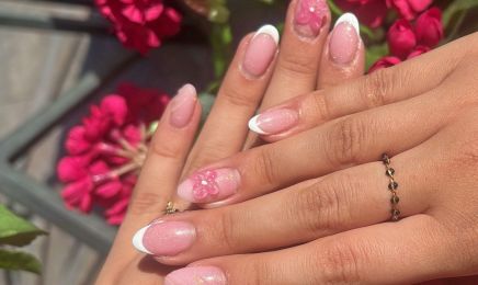 So nails : Institut de beauté à Gémenos