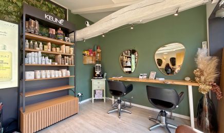 By Jess… « salon de coiffure » : Coiffeur à Civrieux-d'Azergues