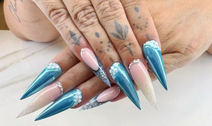 Luxury Nails - Augsburg: Nagelstudio in Augsburg