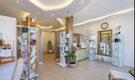 Shanti Beauty & Care: Kosmetikstudio in Hamburg