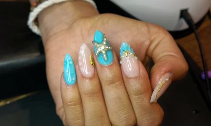 Les ongles de Vivi : Manucure à L'Isle-sur-la-Sorgue