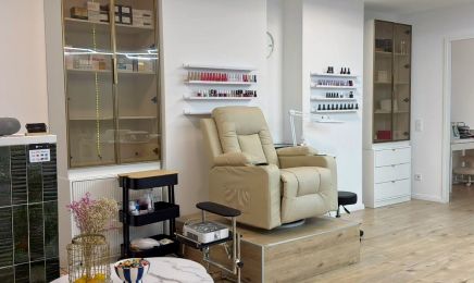 Exquisit Beauty Studio Cologne: Nagelstudio in Köln