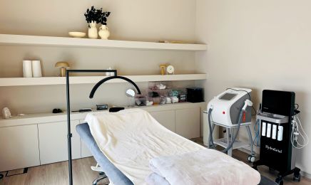 Beauté Atelier: Kosmetikstudio in Frickenhausen
