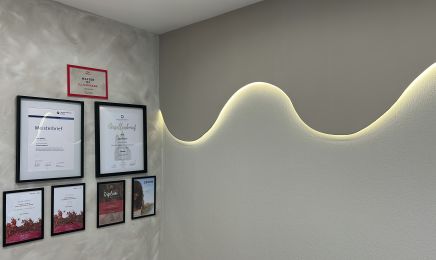 La Bella Friseur Salon: Barbershop in Neuwied