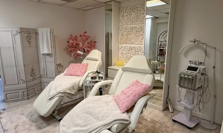 Le paradis des oukhty : Institut de beauté à Martigues