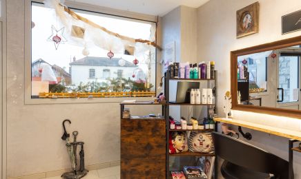 Salon Carré Blond : Coiffeur à Mantoche