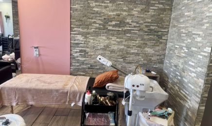 DORINA COIFFURE : Coiffeur à Les Angles