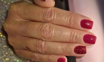 LES VERNIS PAILLETTE DAURE : Manucure à Draguignan